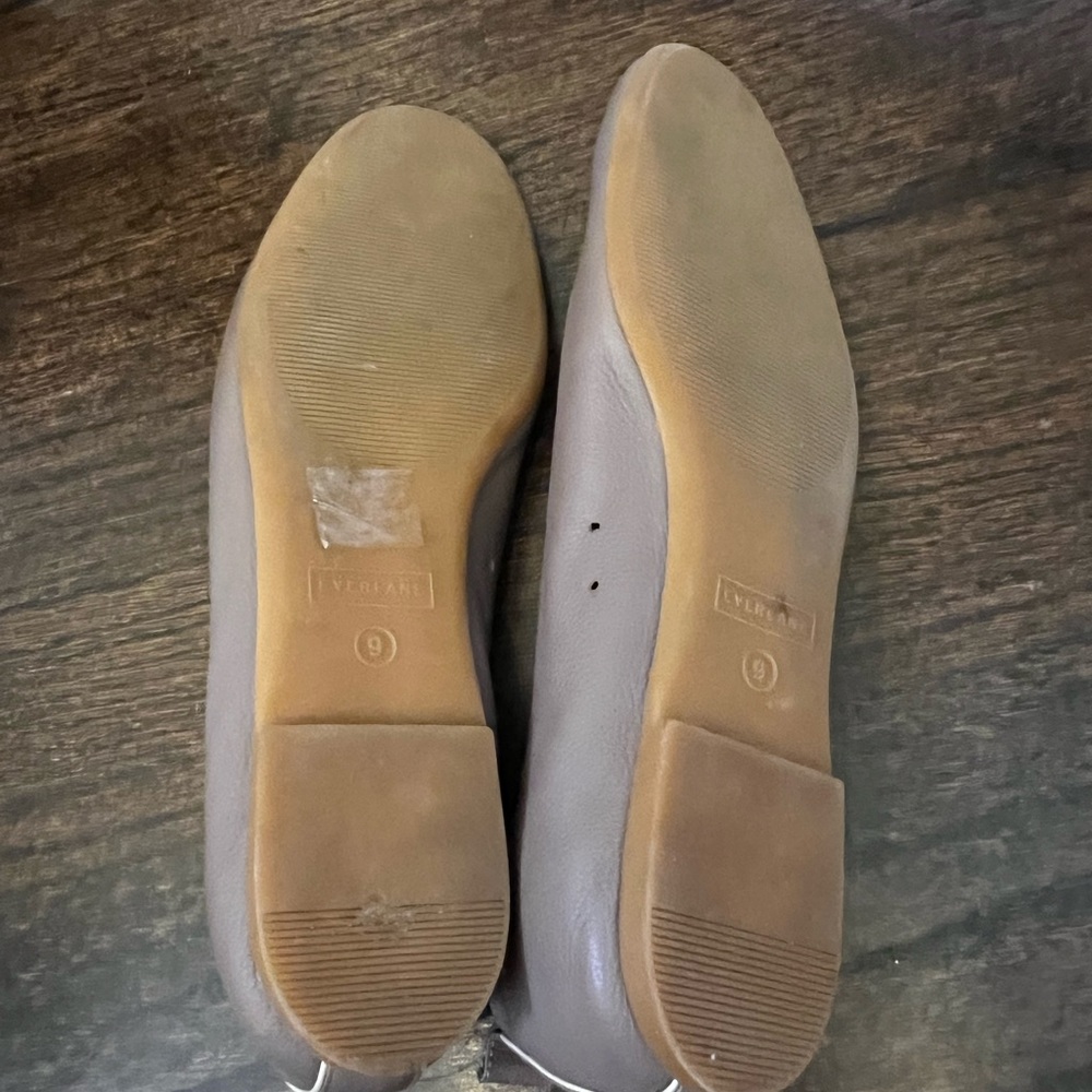 Everlane Women's Tan Leather Flats - Picture 8 of 8